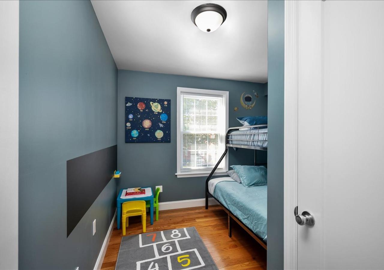 Colorful, Comfy & Modern - Close To Nyc - Parking! Mount Vernon Eksteriør billede