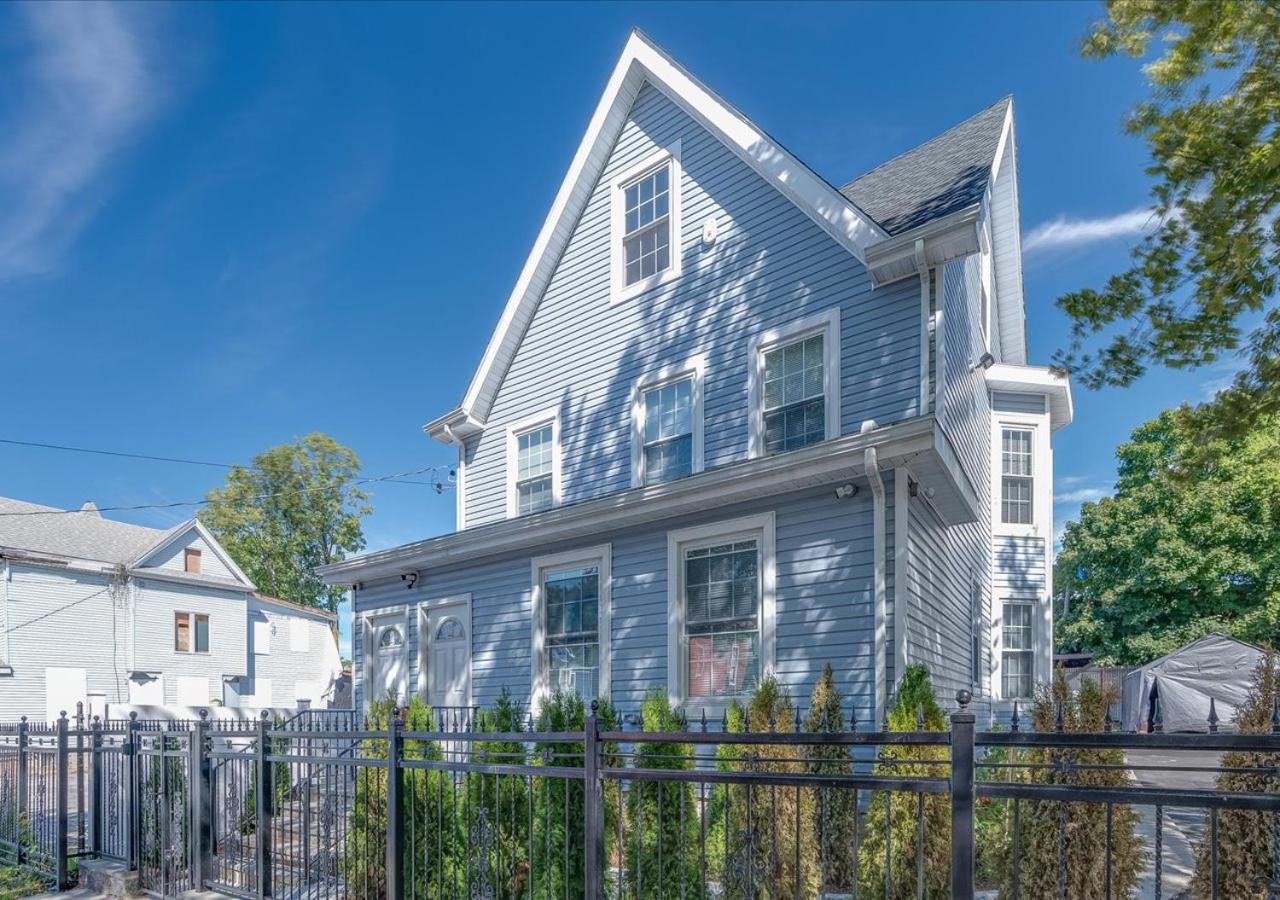 Colorful, Comfy & Modern - Close To Nyc - Parking! Mount Vernon Eksteriør billede